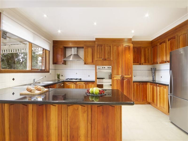 6 Hathaway Close, Templestowe VIC 3106