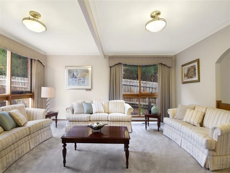 6 Hathaway Close, Templestowe VIC 3106