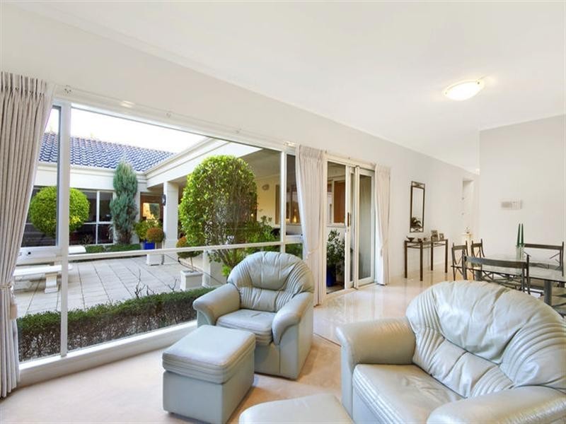 10 Oakland Drive, Warrandyte VIC 3113