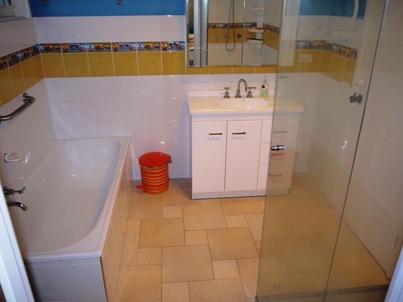 52 Waratah Drive, Templestowe Lower VIC 3107