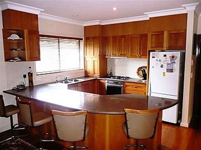 106 Ayr Street, Doncaster VIC 3108