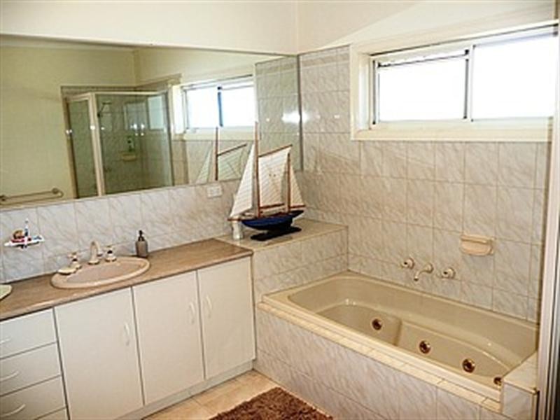 106 Ayr Street, Doncaster VIC 3108