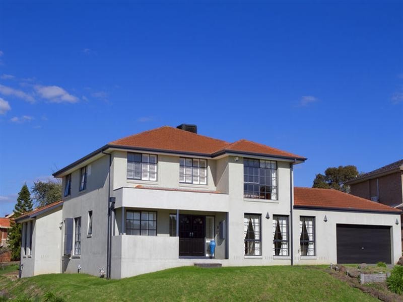 15 Thomas Hardy Drive, Templestowe VIC 3106