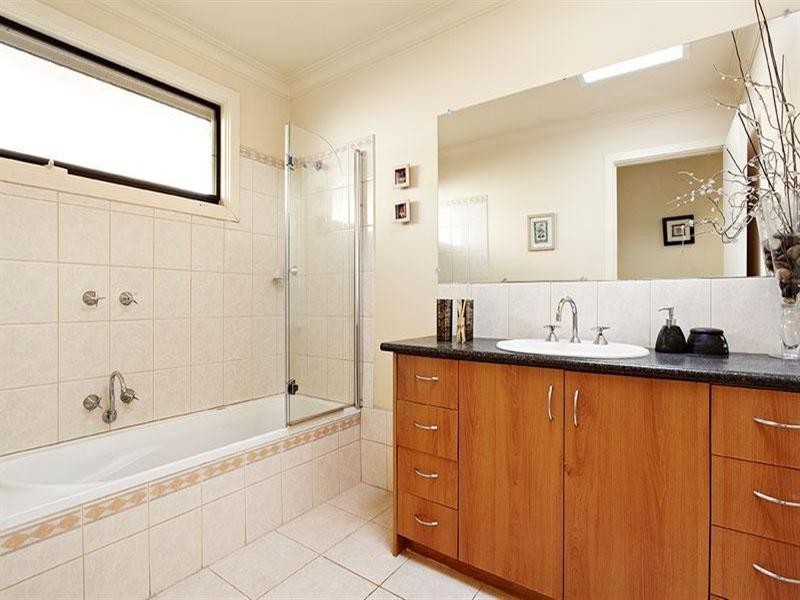 104 The Grange, Templestowe VIC 3106