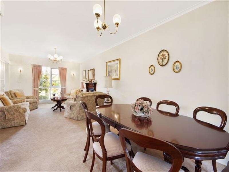 22 Crawford Road, Templestowe Lower VIC 3107