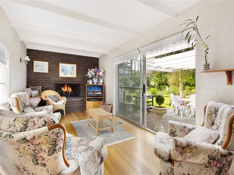 22 Crawford Road, Templestowe Lower VIC 3107