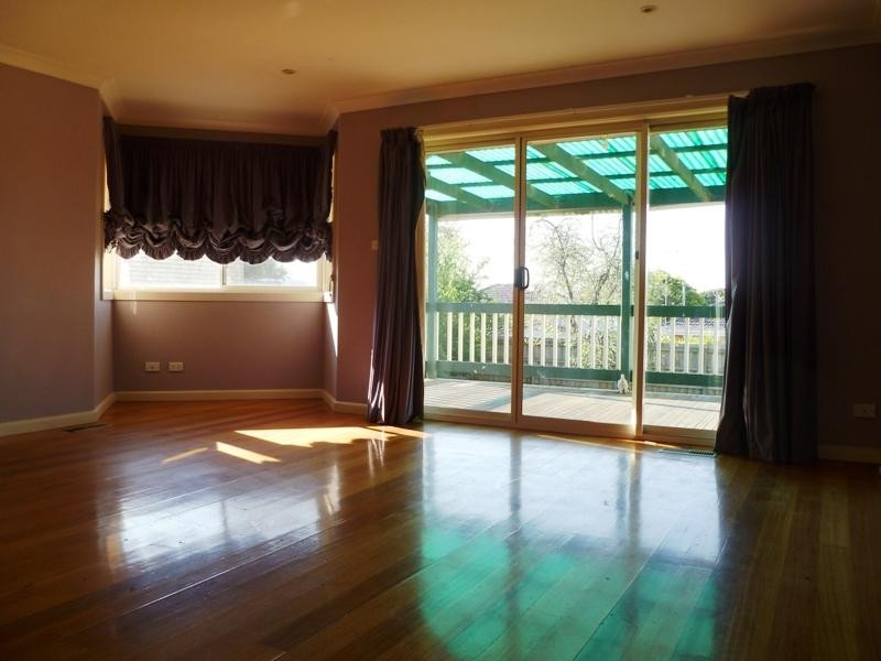 929 Doncaster Road, Doncaster East VIC 3109