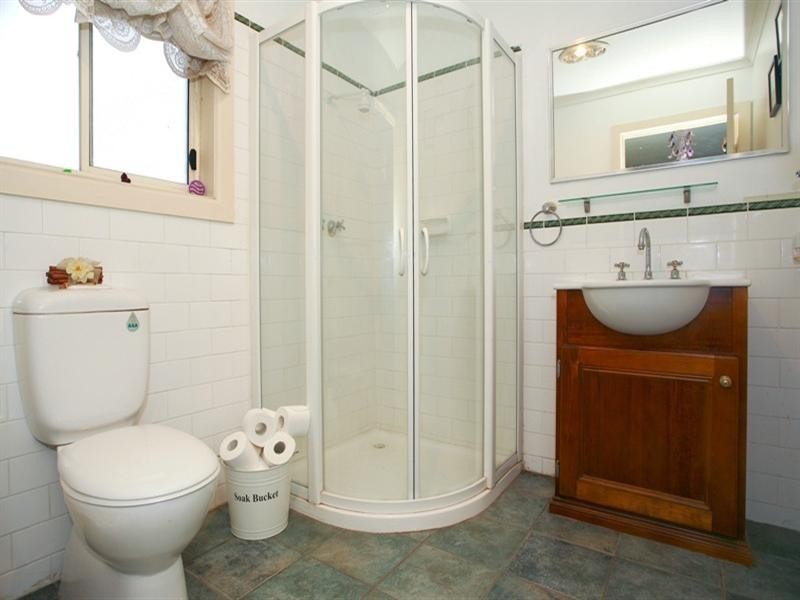 929 Doncaster Road, Doncaster East VIC 3109