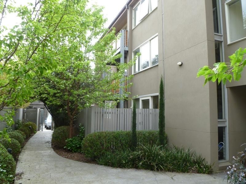 18/31 George Street, Fitzroy VIC 3065