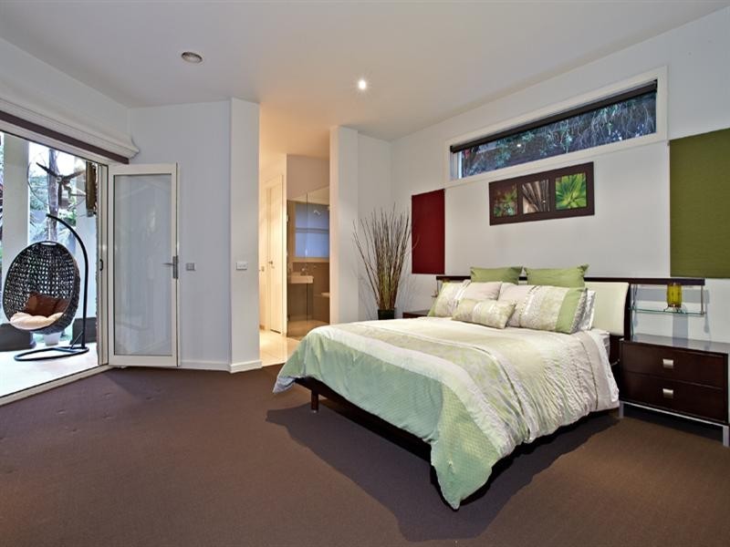 156 Oban Road, Ringwood North VIC 3134