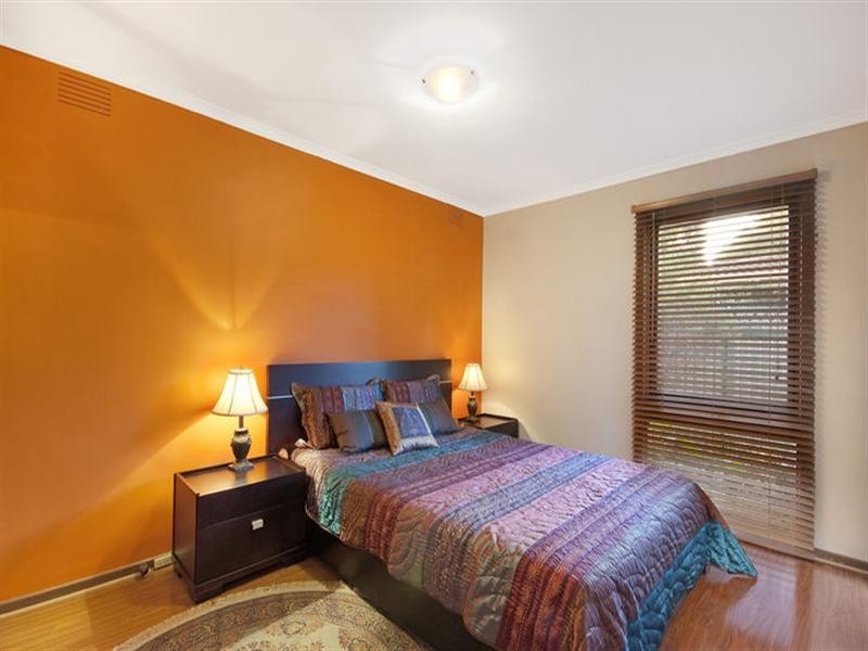 4/9 Darcy Street, Doncaster VIC 3108