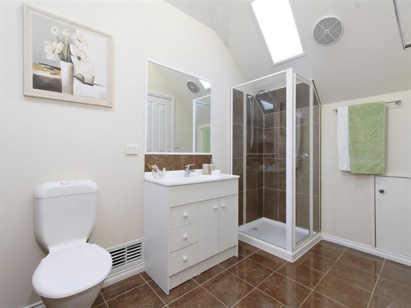 2/21 Daventry Street, Reservoir VIC 3073