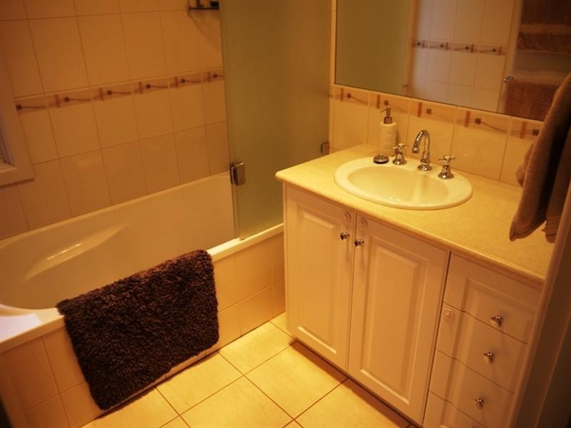 16 Dynes Street, Ringwood East VIC 3135