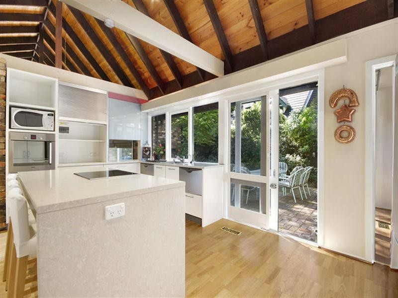 66 Whitehorse Road, Blackburn VIC 3130