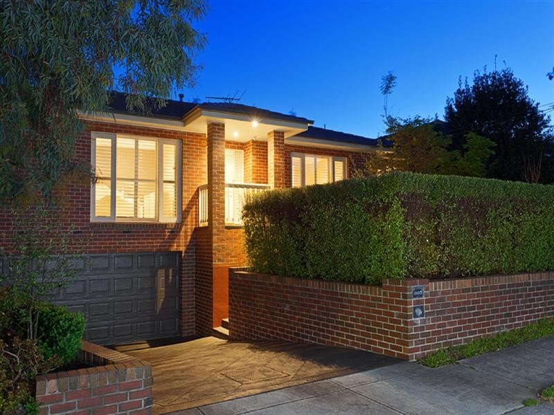 26 Victoria Avenue, Mitcham VIC 3132