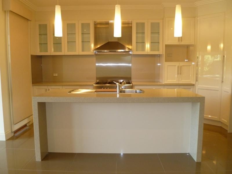 13 Hillingdon Crescent, Doncaster VIC 3108