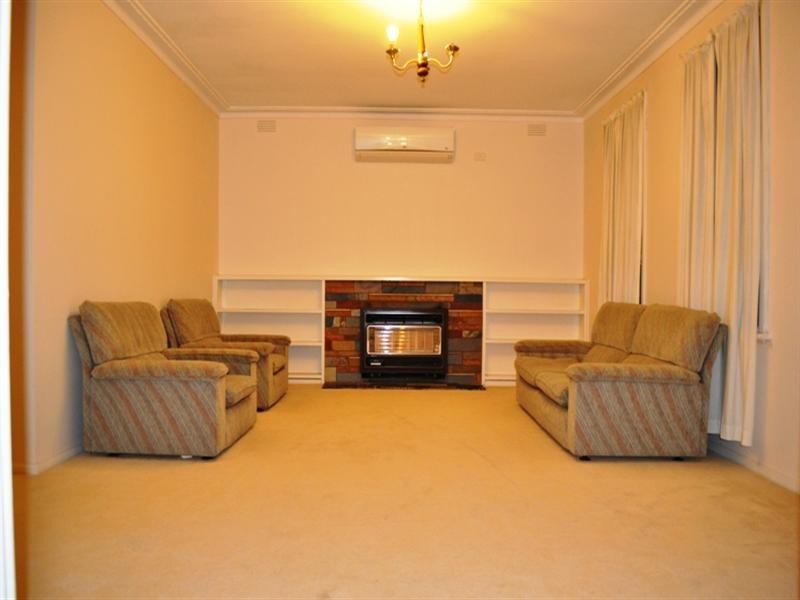 8 Woodstock, Doncaster East VIC 3109