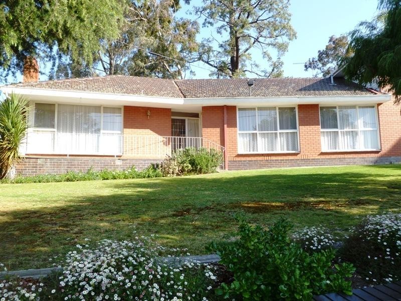 1/8 Verbena Street, Templestowe VIC 3106