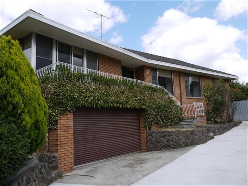 337 Thompsons Road, Templestowe Lower VIC 3107