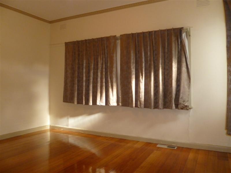 28 Tram Road, Doncaster VIC 3108