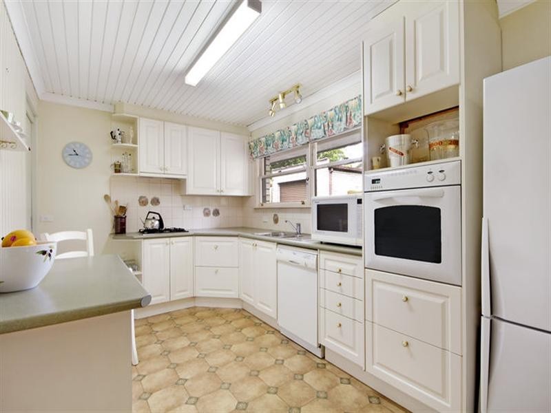 4 Primrose Road, Croydon North VIC 3136