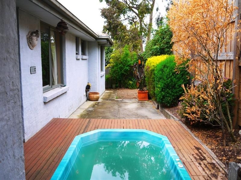 2/2 Rosemary Street, Templestowe Lower VIC 3107