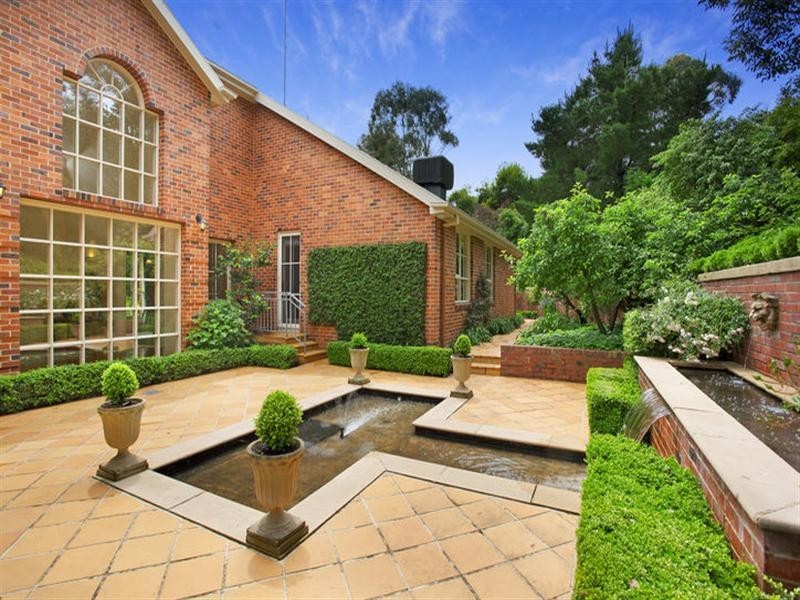 2 Campbell Court, Warrandyte VIC 3113