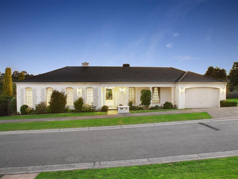 1 Crouch Court, Doncaster VIC 3108