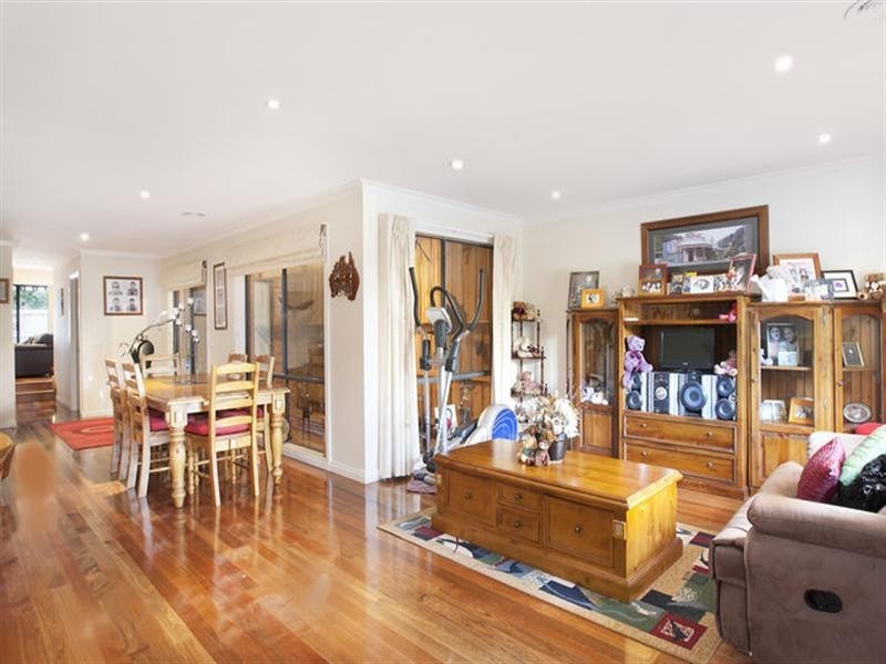 9/2-4 Sandgate Avenue, Croydon VIC 3136