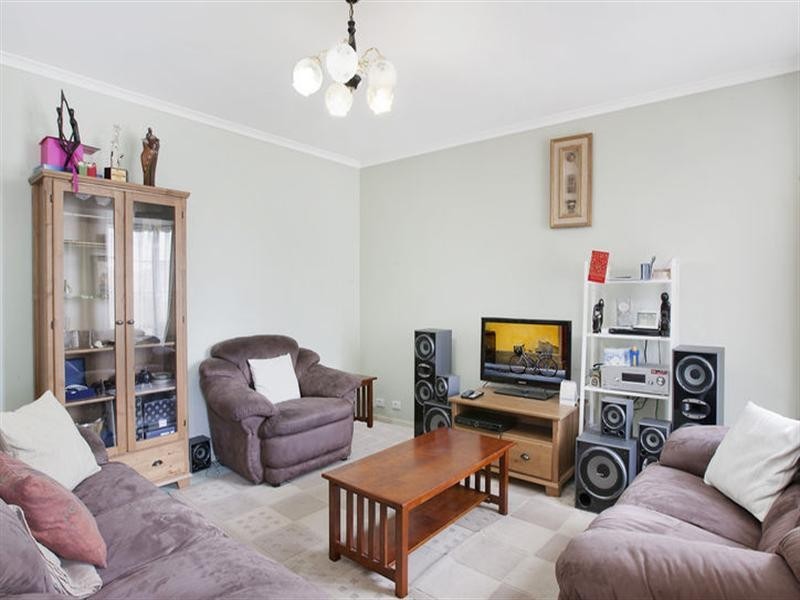 1A Laha Crescent, Preston VIC 3072