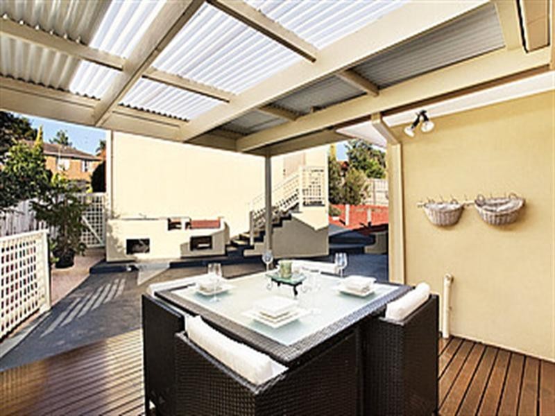 2 Bantry Grove, Templestowe VIC 3106