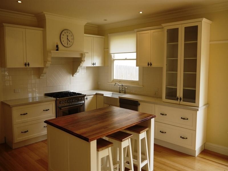 13 Pine Street, Surrey Hills VIC 3127