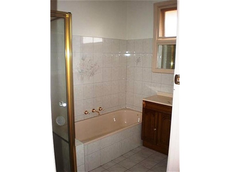 96 Shafer Road, Blackburn North VIC 3130