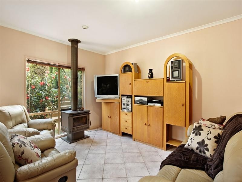 10 McDonough Lane, Vermont VIC 3133