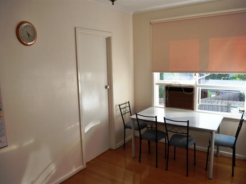 8 Woodstock Court, Doncaster East VIC 3109