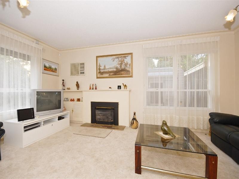 8 Toinette Court, Doncaster East VIC 3109