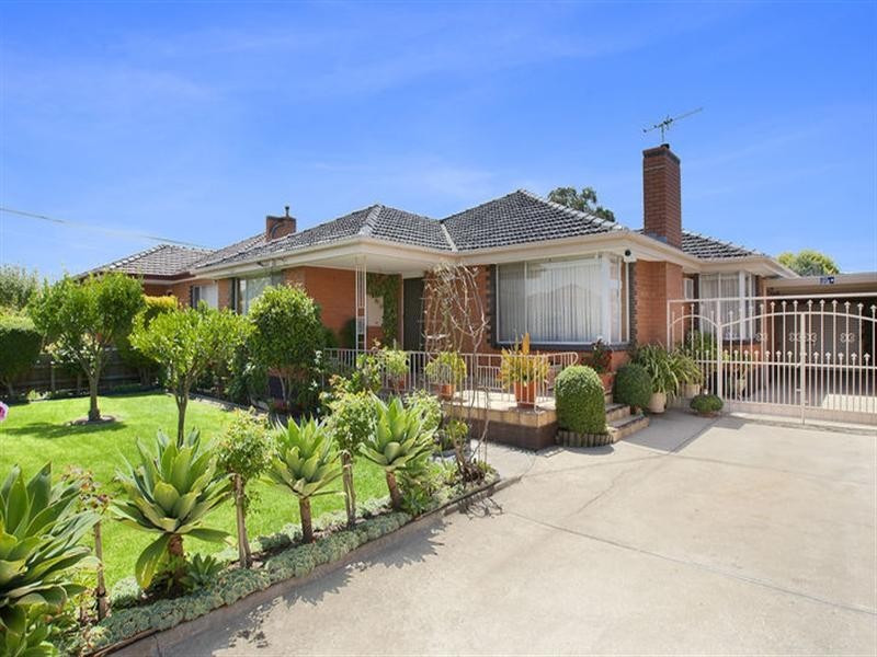 12 Heather Avenue, Thomastown VIC 3074