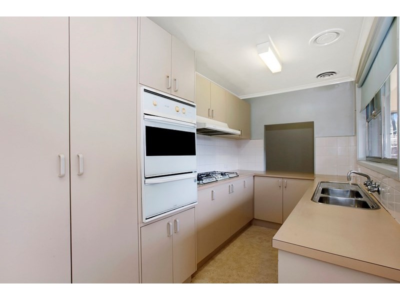 16 Patricia Court, Yallambie VIC 3085