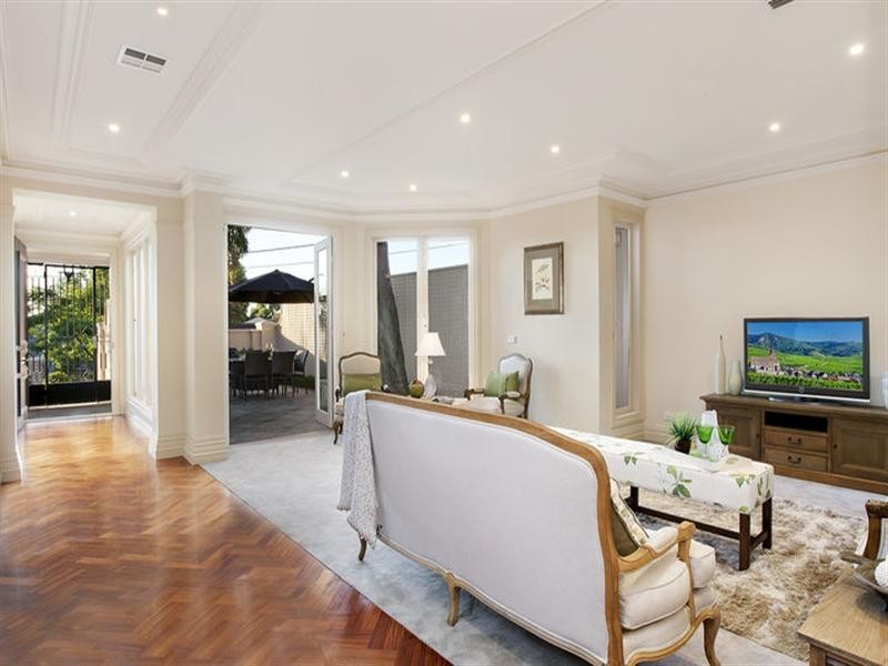 14 Innisfallen Avenue, Templestowe VIC 3106