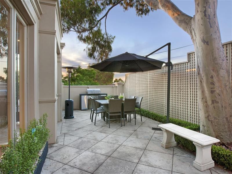 14 Innisfallen Avenue, Templestowe VIC 3106