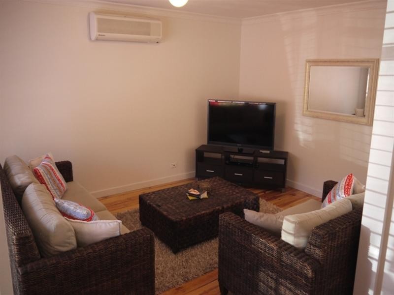 4/176 Ayr Street, Doncaster VIC 3108