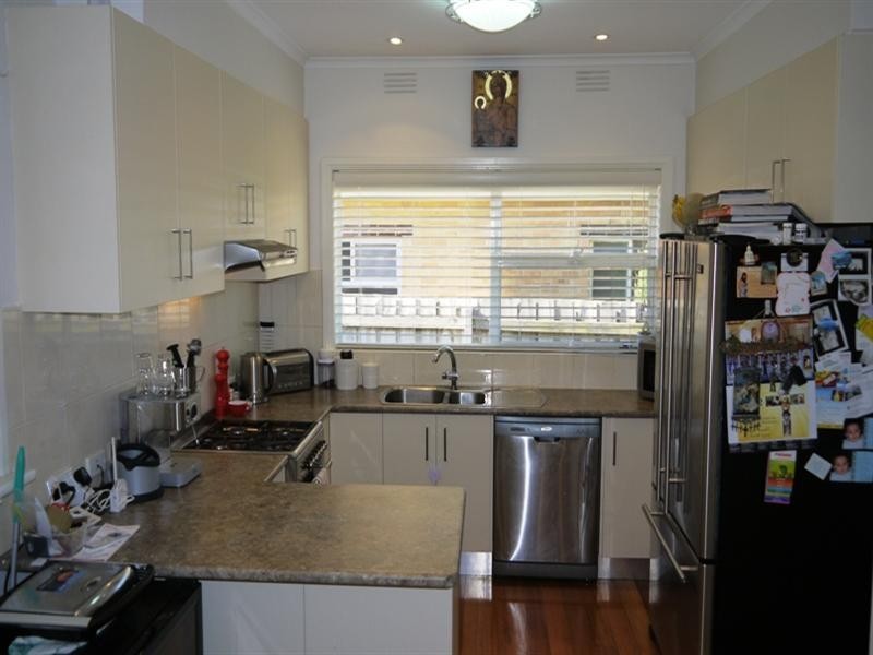 1 Rose Avenue, Bulleen VIC 3105