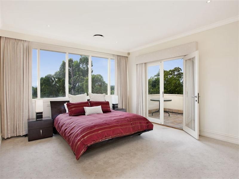 10 Summerhill Road, Templestowe VIC 3106