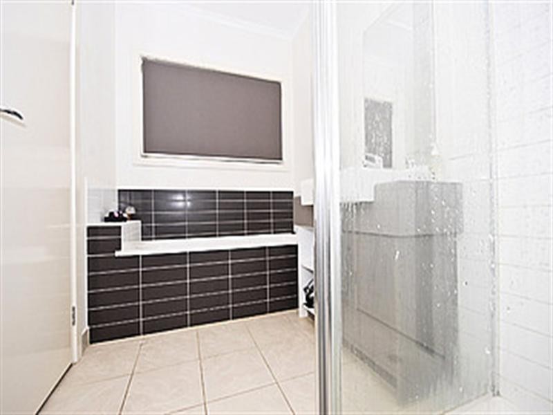 21/12-18 Bourke Street, Ringwood VIC 3134