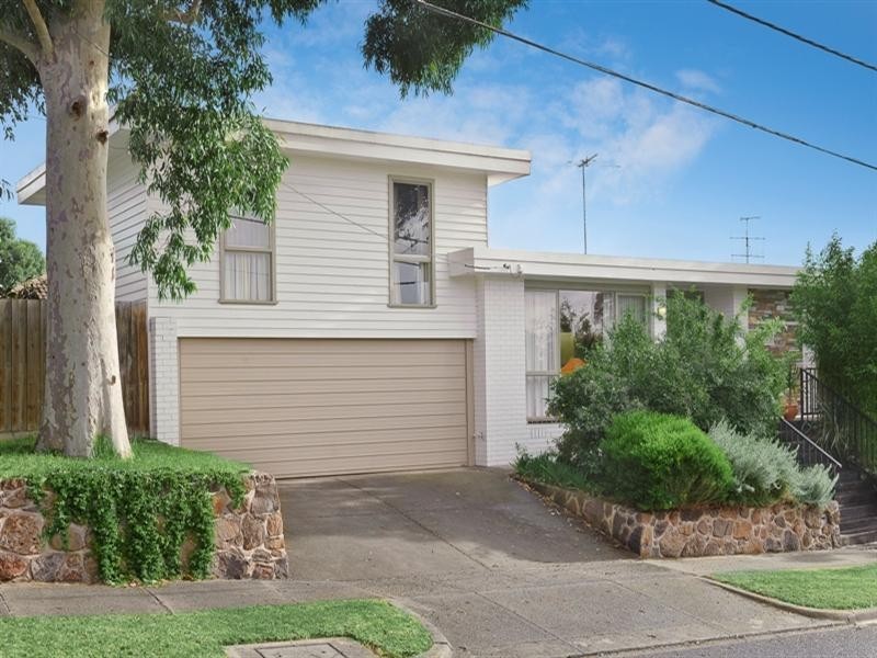 43 Eric Avenue, Templestowe Lower VIC 3107