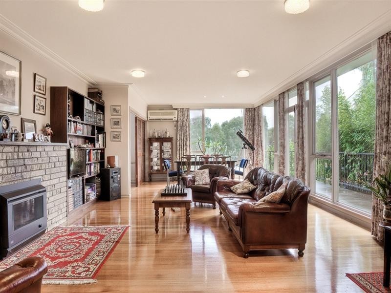 43 Eric Avenue, Templestowe Lower VIC 3107