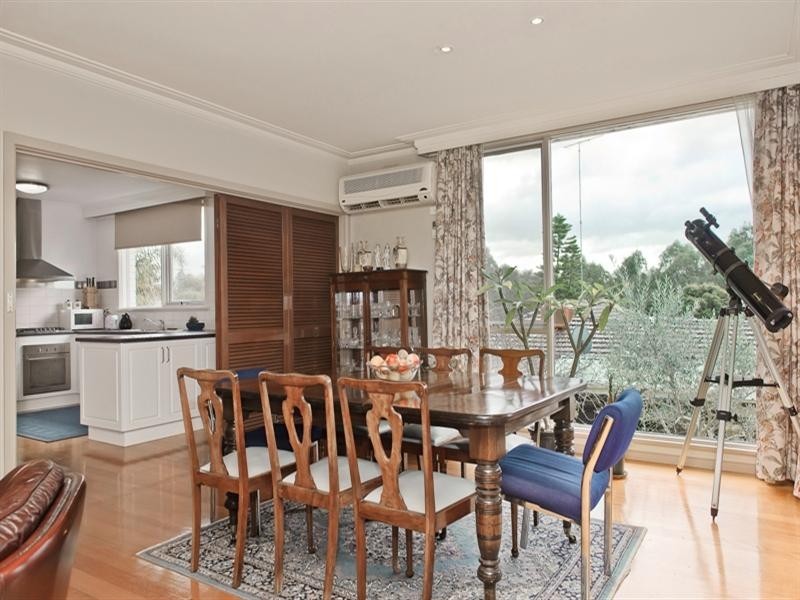 43 Eric Avenue, Templestowe Lower VIC 3107