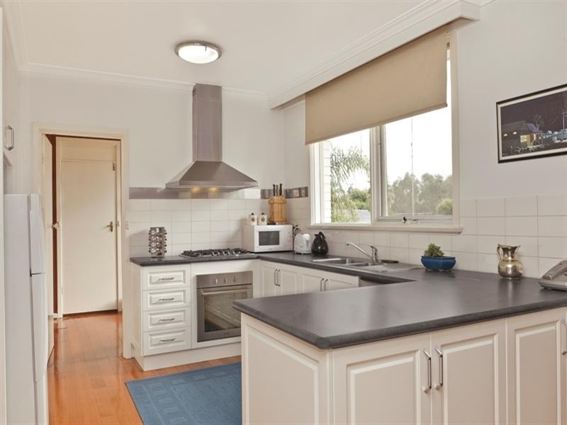 43 Eric Avenue, Templestowe Lower VIC 3107