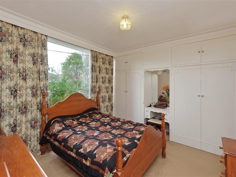43 Eric Avenue, Templestowe Lower VIC 3107