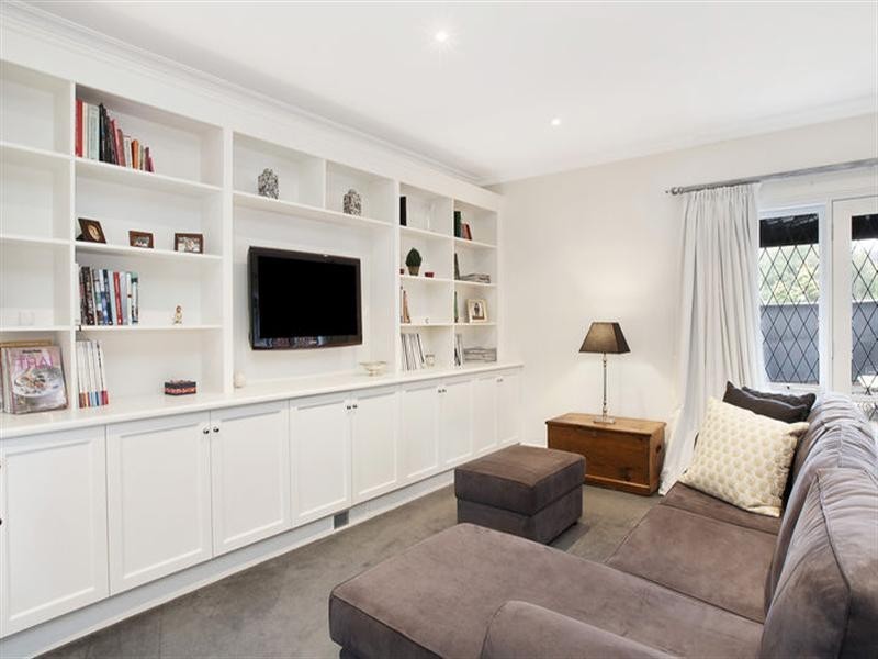 7 Houndswood Close, Doncaster East VIC 3109